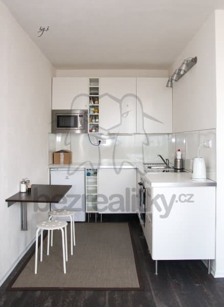 Studio flat to rent, 31 m², Vítězné náměstí, Prague, Prague Studio flat to rent, 31 m², Vítězné náměstí, Prague, Prague