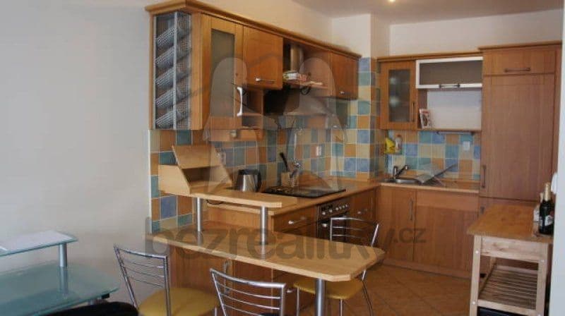 1 bedroom with open-plan kitchen flat to rent, 50 m², Kováříkova, Prague, Prague 1 bedroom with open-plan kitchen flat to rent, 50 m², Kováříkova, Prague, Prague