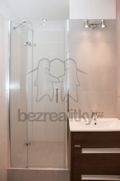 Studio flat to rent, 32 m², Popelákova, Brno, Jihomoravský Region Studio flat to rent, 32 m², Popelákova, Brno, Jihomoravský Region