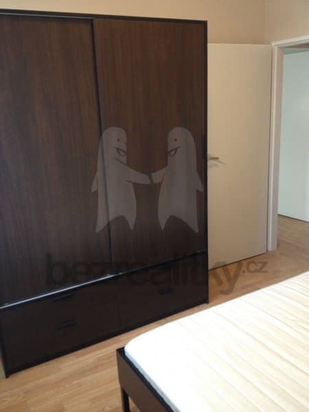 1 bedroom with open-plan kitchen flat to rent, 39 m², Kouřimská, Prague, Prague 1 bedroom with open-plan kitchen flat to rent, 39 m², Kouřimská, Prague, Prague