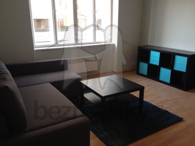 1 bedroom with open-plan kitchen flat to rent, 39 m², Kouřimská, Prague, Prague 1 bedroom with open-plan kitchen flat to rent, 39 m², Kouřimská, Prague, Prague