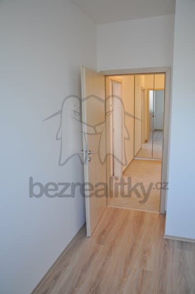 1 bedroom with open-plan kitchen flat to rent, 44 m², Sicherova, Prague, Prague 1 bedroom with open-plan kitchen flat to rent, 44 m², Sicherova, Prague, Prague