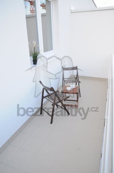 1 bedroom with open-plan kitchen flat to rent, 44 m², Sicherova, Prague, Prague 1 bedroom with open-plan kitchen flat to rent, 44 m², Sicherova, Prague, Prague