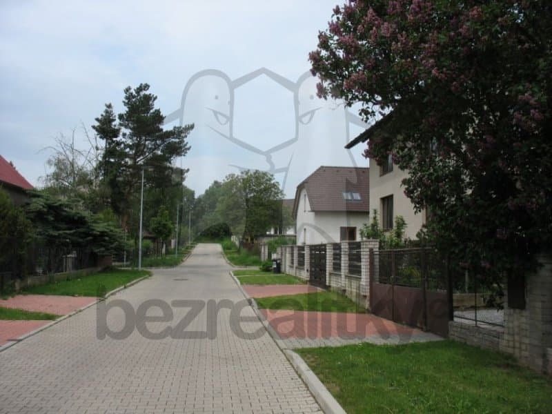 1 bedroom with open-plan kitchen flat to rent, 44 m², Sicherova, Prague, Prague 1 bedroom with open-plan kitchen flat to rent, 44 m², Sicherova, Prague, Prague