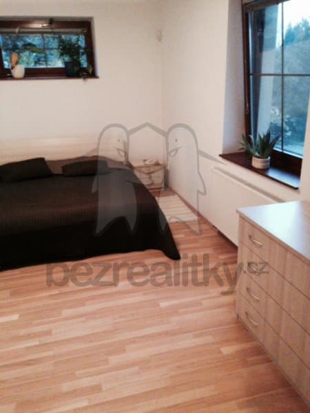 2 bedroom flat to rent, 57 m², Sadová, Statenice, Středočeský Region 2 bedroom flat to rent, 57 m², Sadová, Statenice, Středočeský Region