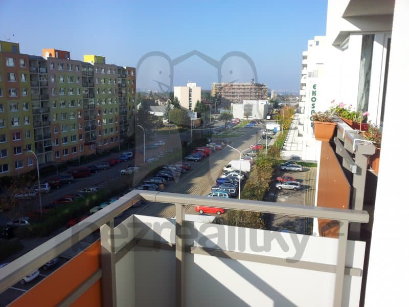 Studio flat to rent, 32 m², Hornoměcholupská, Prague, Prague Studio flat to rent, 32 m², Hornoměcholupská, Prague, Prague