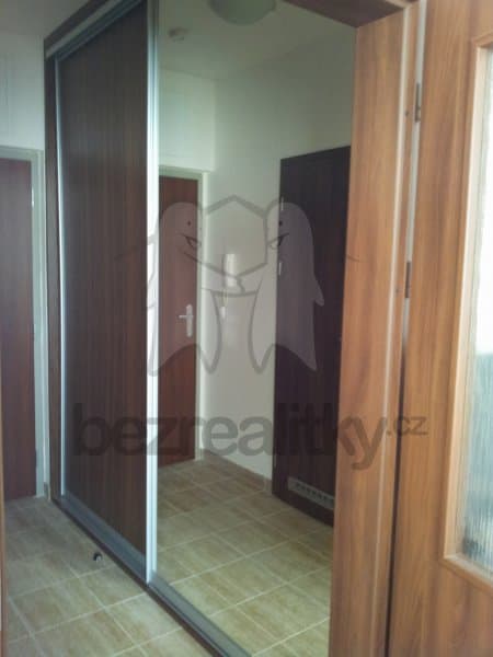 Studio flat to rent, 32 m², Hornoměcholupská, Prague, Prague Studio flat to rent, 32 m², Hornoměcholupská, Prague, Prague