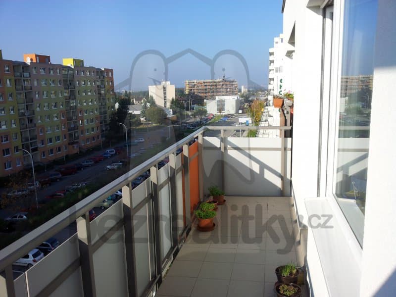 Studio flat to rent, 32 m², Hornoměcholupská, Prague, Prague Studio flat to rent, 32 m², Hornoměcholupská, Prague, Prague