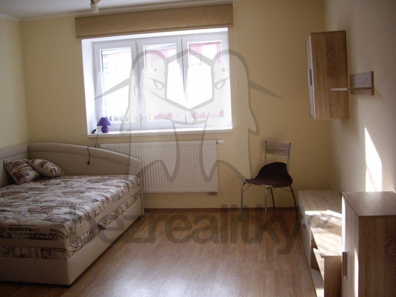 Studio flat to rent, 35 m², Dlouhá, Karlovy Vary, Karlovarský Region Studio flat to rent, 35 m², Dlouhá, Karlovy Vary, Karlovarský Region