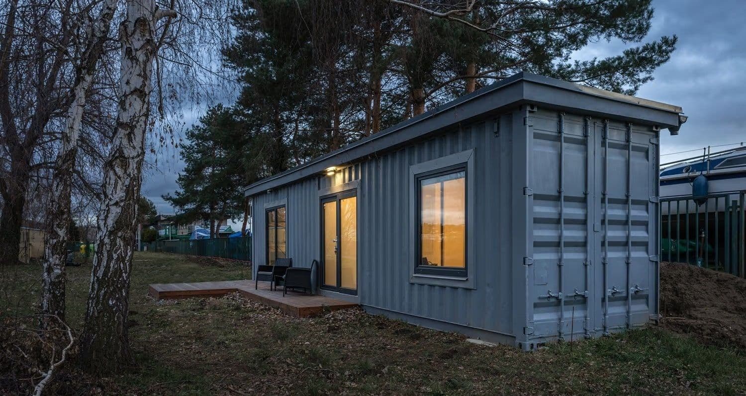 Tiny house and container living - what you should know before you start building