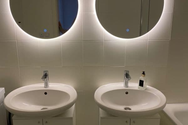 2 bedroom with open-plan kitchen flat to rent, 100 m², U Kříže, Praha 2 bedroom with open-plan kitchen flat to rent, 100 m², U Kříže, Praha