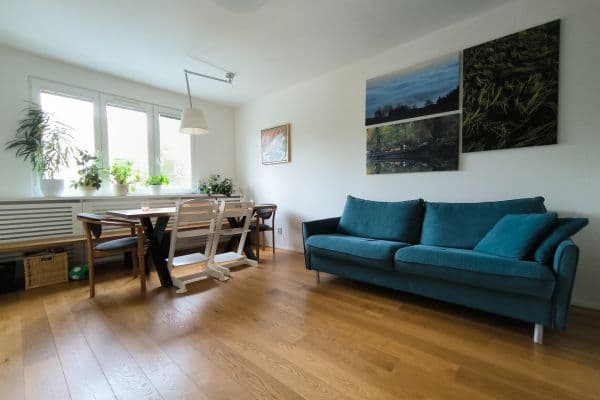 2 bedroom with open-plan kitchen flat for sale, 80 m², Krupská, Praha 2 bedroom with open-plan kitchen flat for sale, 80 m², Krupská, Praha
