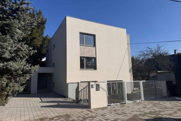 2 bedroom with open-plan kitchen flat to rent, 60 m², U Cihelny, Unhošť 2 bedroom with open-plan kitchen flat to rent, 60 m², U Cihelny, Unhošť