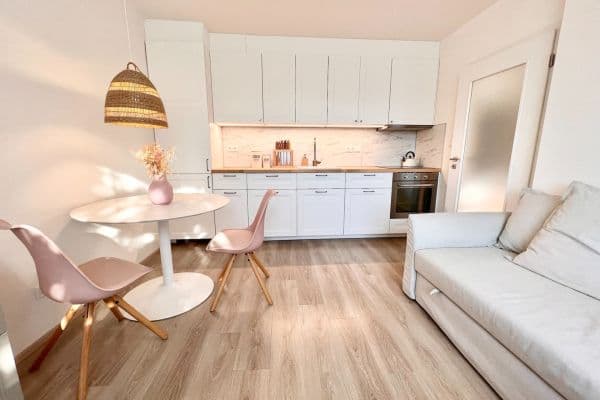 1 bedroom with open-plan kitchen flat to rent, 32 m², Na Obrátce, Praha 1 bedroom with open-plan kitchen flat to rent, 32 m², Na Obrátce, Praha