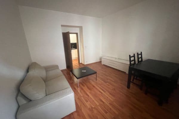 2 bedroom flat to rent, 60 m², Slovinská, Praha 2 bedroom flat to rent, 60 m², Slovinská, Praha