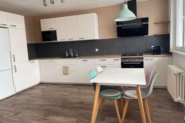 2 bedroom with open-plan kitchen flat to rent, 67 m², Na Cihelně, Český Brod 2 bedroom with open-plan kitchen flat to rent, 67 m², Na Cihelně, Český Brod