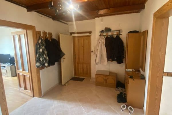 3 bedroom flat to rent, 84 m², Na Líše, Praha 3 bedroom flat to rent, 84 m², Na Líše, Praha