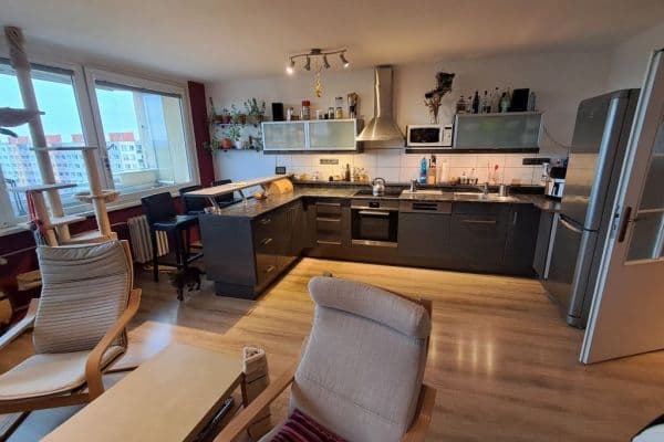 2 bedroom with open-plan kitchen flat for sale, 70 m², Rezlerova, Praha 2 bedroom with open-plan kitchen flat for sale, 70 m², Rezlerova, Praha