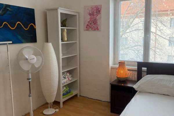 1 bedroom flat to rent, 31 m², Křivoklátská, Praha 1 bedroom flat to rent, 31 m², Křivoklátská, Praha