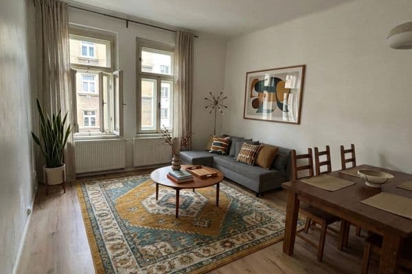 1 bedroom with open-plan kitchen flat to rent, 50 m², Hartigova, Praha 1 bedroom with open-plan kitchen flat to rent, 50 m², Hartigova, Praha