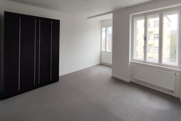 1 bedroom with open-plan kitchen flat to rent, 46 m², Renneská třída, Brno 1 bedroom with open-plan kitchen flat to rent, 46 m², Renneská třída, Brno