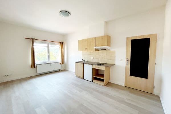 Studio flat to rent, 28 m², Studio flat to rent, 28 m²,