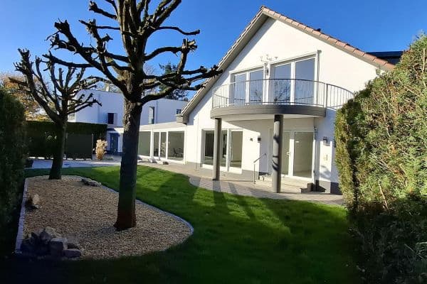 house for sale, 526 m², Auf dem Niederberg 26 - 26a, Sankt Augustin, North Rhine-Westphalia house for sale, 526 m², Auf dem Niederberg 26 - 26a, Sankt Augustin, North Rhine-Westphalia