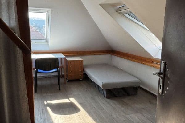 3 bedroom flat to rent, 100 m², Braškovská, Praha 3 bedroom flat to rent, 100 m², Braškovská, Praha