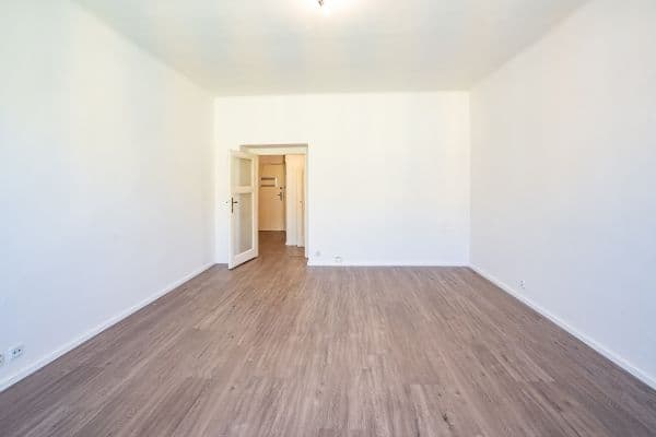 Studio flat for sale, 33 m², K Louži, Praha Studio flat for sale, 33 m², K Louži, Praha