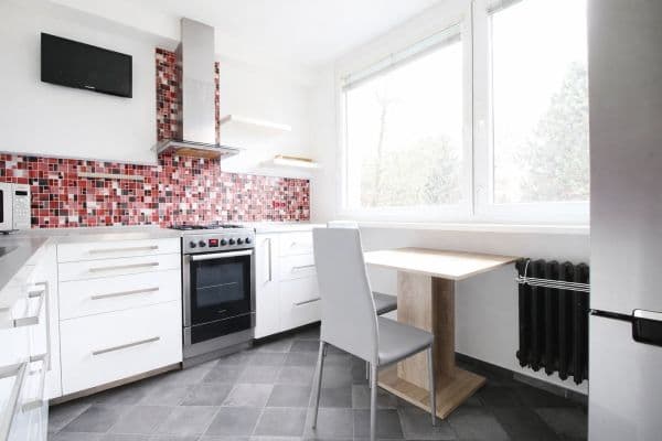 2 bedroom with open-plan kitchen flat to rent, 64 m², U stadionu, Mladá Boleslav, Středočeský Region 2 bedroom with open-plan kitchen flat to rent, 64 m², U stadionu, Mladá Boleslav, Středočeský Region