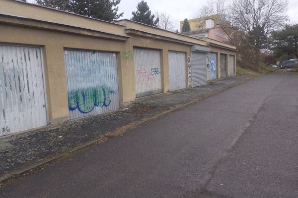 garage to rent, 17 m², Ovčárská, Praha garage to rent, 17 m², Ovčárská, Praha