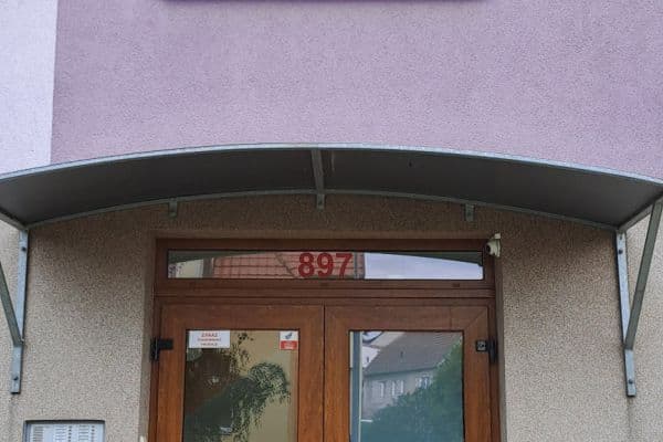 1 bedroom with open-plan kitchen flat to rent, 42 m², Kpt. Nálepky, Podbořany 1 bedroom with open-plan kitchen flat to rent, 42 m², Kpt. Nálepky, Podbořany