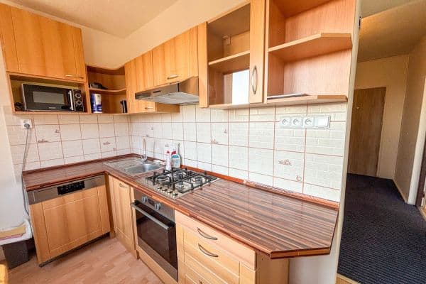 2 bedroom flat to rent, 51 m², Nemocniční, Aš 2 bedroom flat to rent, 51 m², Nemocniční, Aš