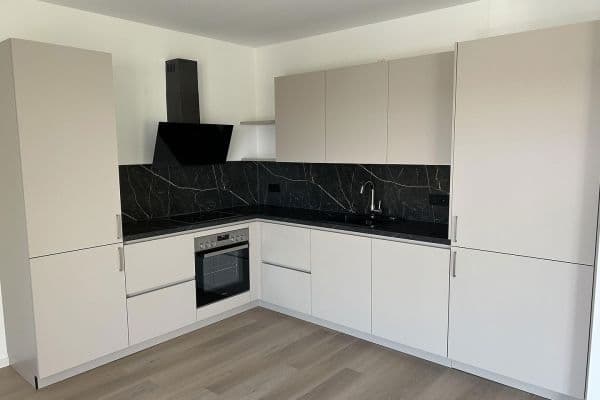 3 bedroom flat to rent, 110 m², Scheckertstrasse 2, Zell am Main 3 bedroom flat to rent, 110 m², Scheckertstrasse 2, Zell am Main