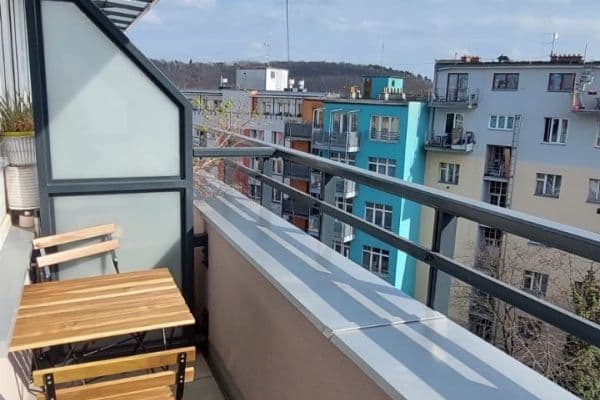 2 bedroom with open-plan kitchen flat to rent, 50 m², Kloboučnická, Praha 2 bedroom with open-plan kitchen flat to rent, 50 m², Kloboučnická, Praha