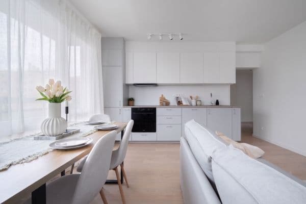 4 bedroom with open-plan kitchen flat for sale, 84 m², Blatnická, Brno 4 bedroom with open-plan kitchen flat for sale, 84 m², Blatnická, Brno