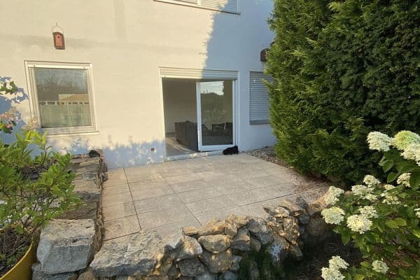 1 bedroom flat to rent, 40 m², Aidlingen 1 bedroom flat to rent, 40 m², Aidlingen