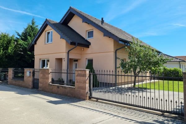 house for sale, 187 m², Achátová, Studené house for sale, 187 m², Achátová, Studené