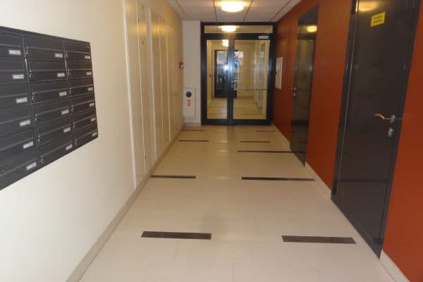 Studio flat to rent, 44 m², Sinkulova, Praha Studio flat to rent, 44 m², Sinkulova, Praha