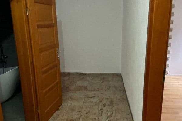 4 bedroom flat for sale, 110 m², Holzelfingerstraße 13, Unterhausen 4 bedroom flat for sale, 110 m², Holzelfingerstraße 13, Unterhausen