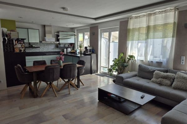 house for sale, 140 m², Winterbach house for sale, 140 m², Winterbach