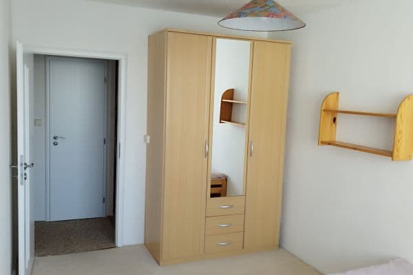 2 bedroom with open-plan kitchen flat to rent, 70 m², Janského, Praha 2 bedroom with open-plan kitchen flat to rent, 70 m², Janského, Praha