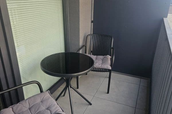 Studio flat to rent, 32 m², Poděbradská, Praha Studio flat to rent, 32 m², Poděbradská, Praha