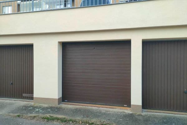 garage to rent, 18 m², Pod Vrstevnicí, Praha garage to rent, 18 m², Pod Vrstevnicí, Praha