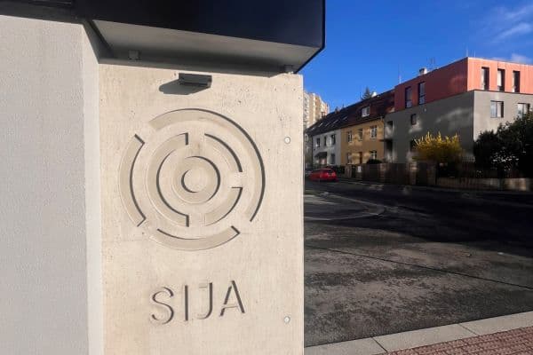 1 bedroom with open-plan kitchen flat to rent, 50 m², Hodkovická, Praha 1 bedroom with open-plan kitchen flat to rent, 50 m², Hodkovická, Praha