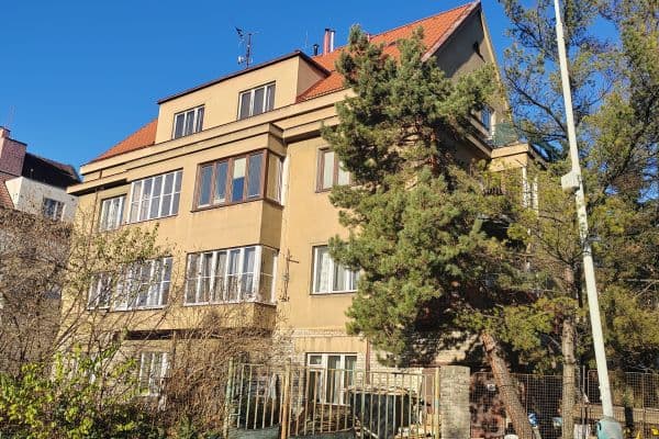2 bedroom with open-plan kitchen flat to rent, 88 m², Kladenská, Praha 2 bedroom with open-plan kitchen flat to rent, 88 m², Kladenská, Praha