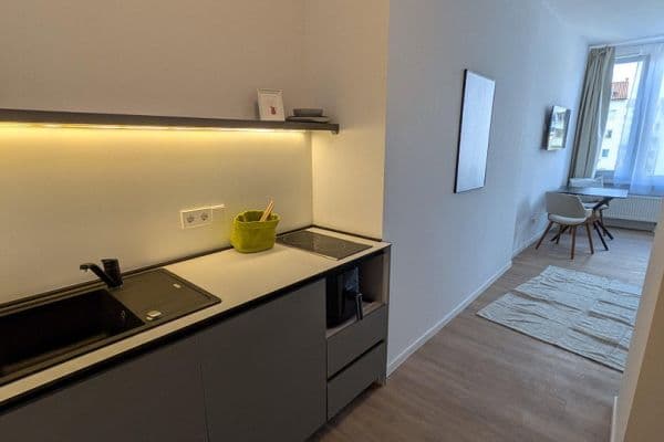 1 bedroom flat to rent, 32 m², Rotebühlstrasse 108, Stuttgart West, Baden-Württemberg 1 bedroom flat to rent, 32 m², Rotebühlstrasse 108, Stuttgart West, Baden-Württemberg