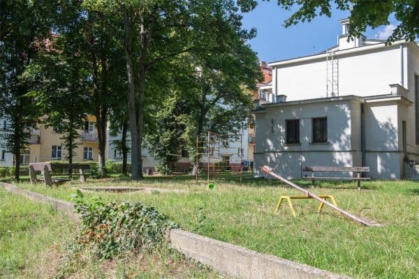 1 bedroom with open-plan kitchen flat to rent, 57 m², Zákostelní, Praha 1 bedroom with open-plan kitchen flat to rent, 57 m², Zákostelní, Praha