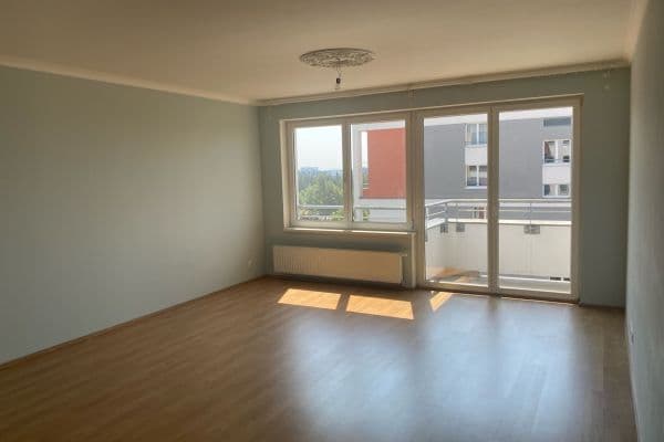 2 bedroom with open-plan kitchen flat for sale, 89 m², Sazovická, Praha 2 bedroom with open-plan kitchen flat for sale, 89 m², Sazovická, Praha