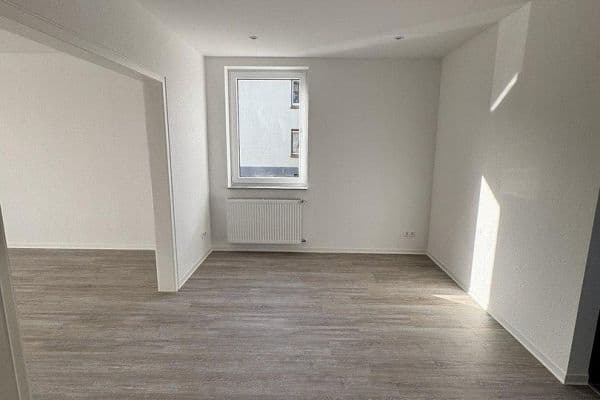 1 bedroom with open-plan kitchen flat to rent, 58 m², Am Beul 28, Hattingen 1 bedroom with open-plan kitchen flat to rent, 58 m², Am Beul 28, Hattingen